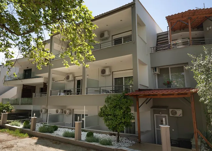 Kipos Resort
